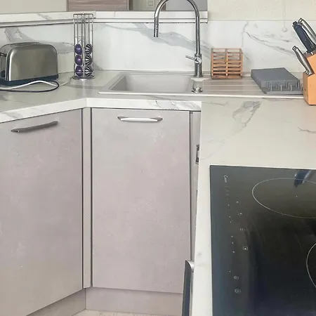 Apartment 1 Bedroom Amazing In Angers